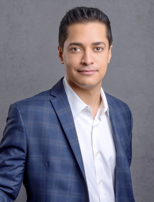 Parham Holakouee headshot