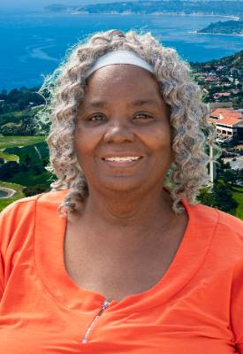 Lorraine Osgood Headshot
