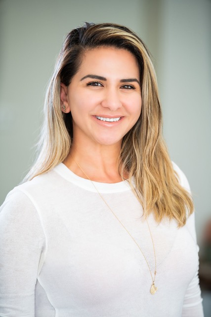Anet Khechoumian headshot