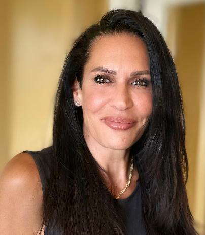 Dina Marie Schon headshot